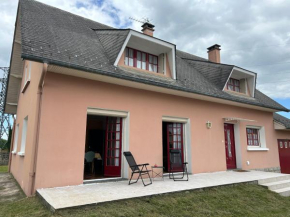 Gîte LA MAISON ROSE